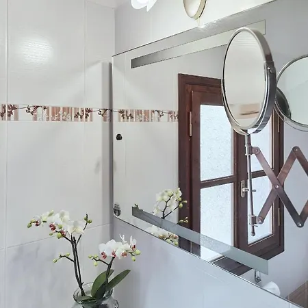 Home Hotel 아파트호텔